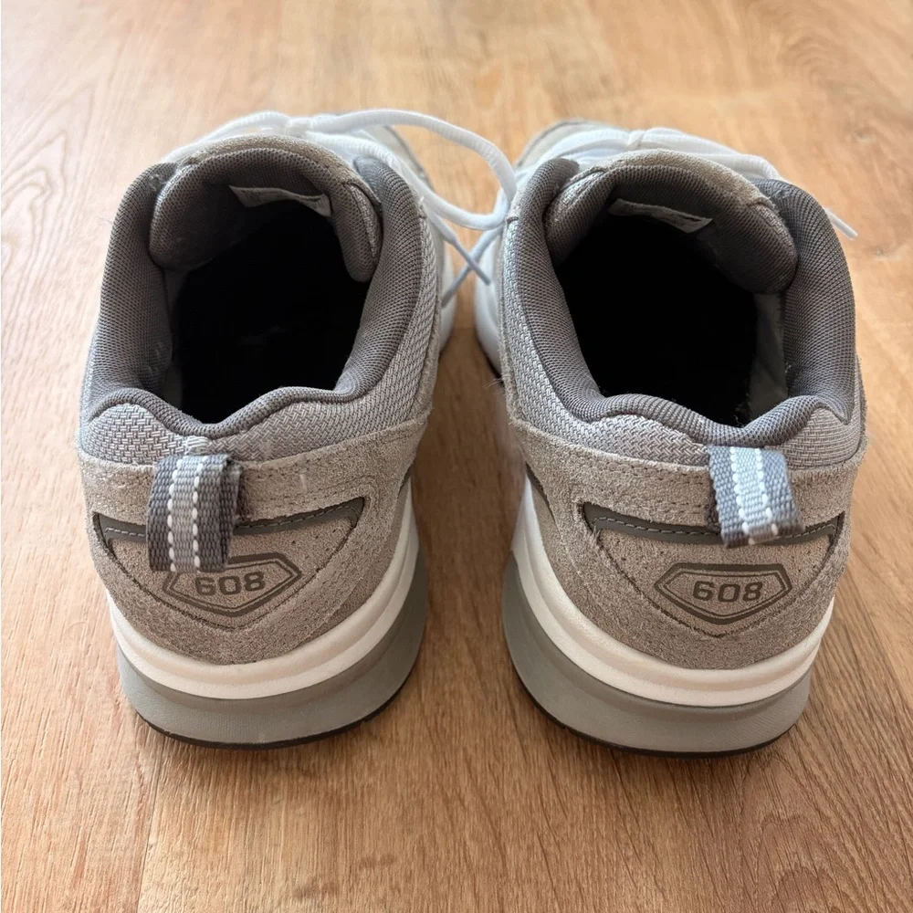 New Balance 608 Gray Athletic Sneakers size 8.5 with soft and supportive insert